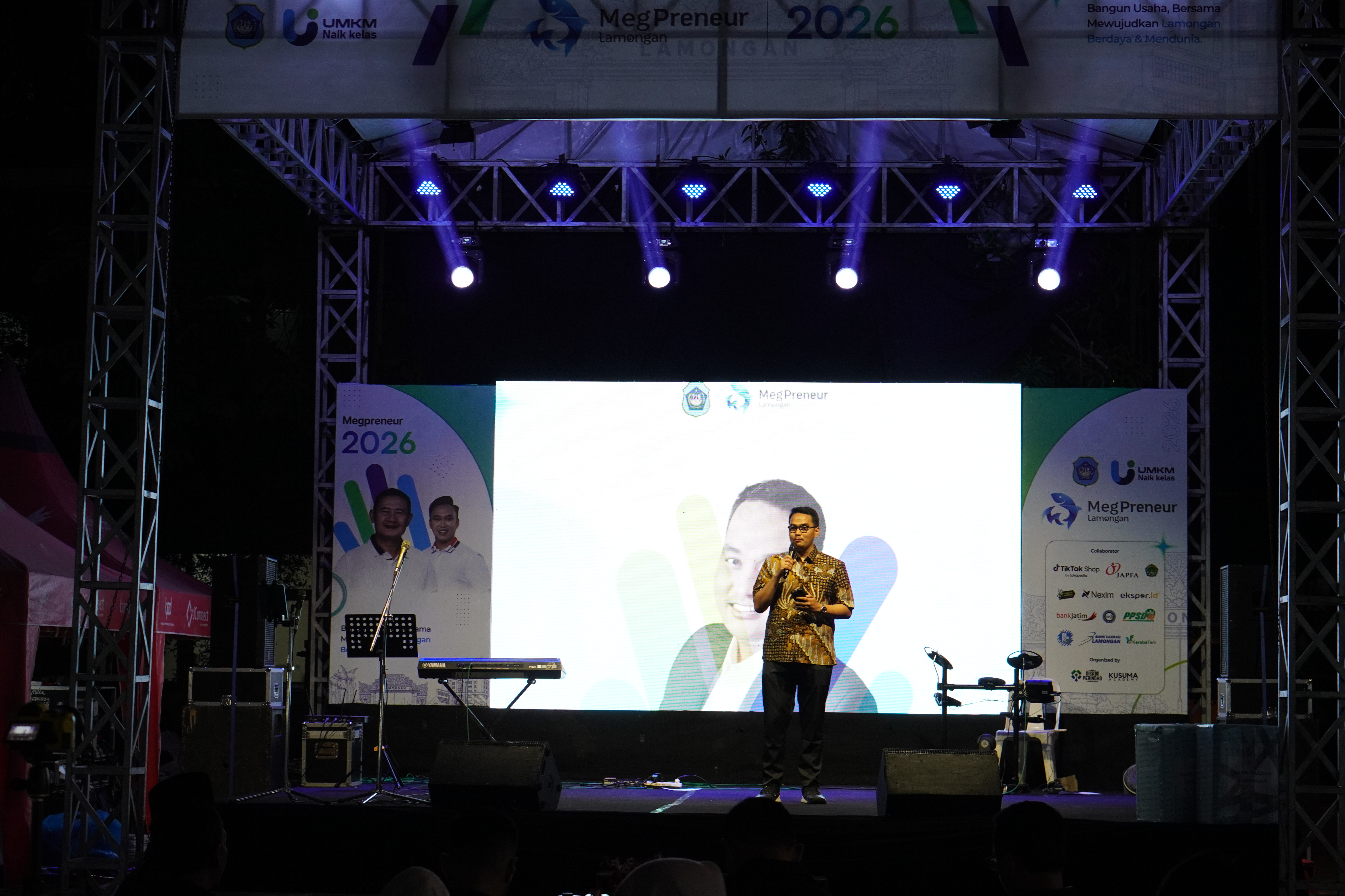 TikTok Dorong Digitalisasi UMKM Lamongan melalui MegPreneur 2026